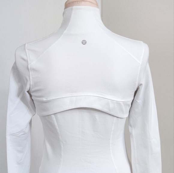 *SOLD*Lululemon athletica Define Jacket  Half Zipper - Picture 12 of 13
